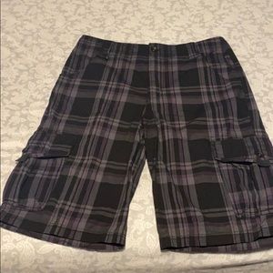 Guess Men’s Cargo Shorts - 33 Waist